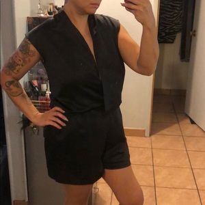 🌚MODCLOTH/ Satin Wrap Frt Romper w/ Lace Bk 🌚